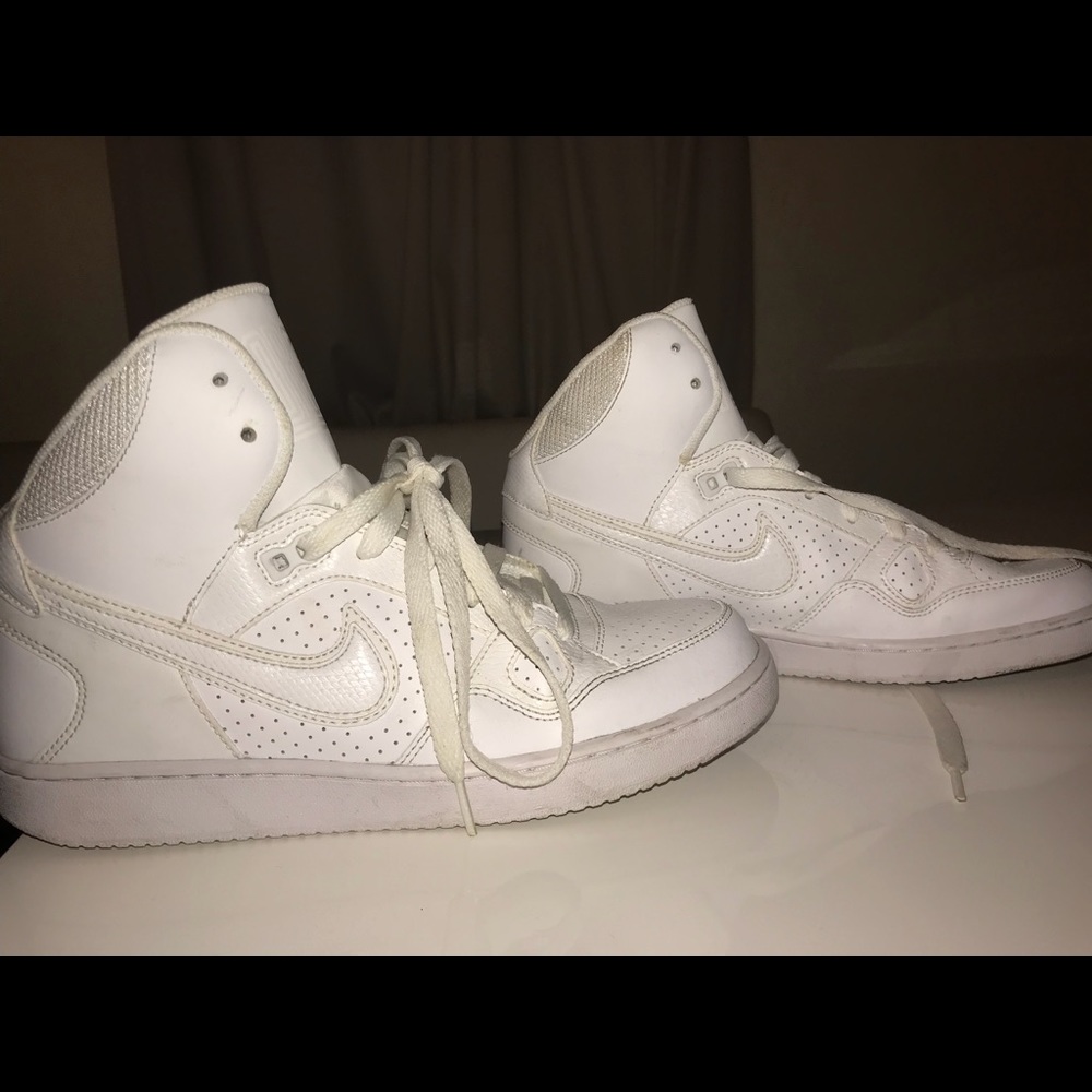 Women’s Nike force high top shoes